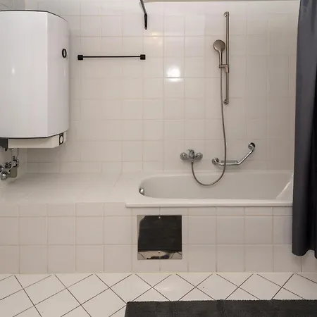 Crimson Apartment Dornbirn