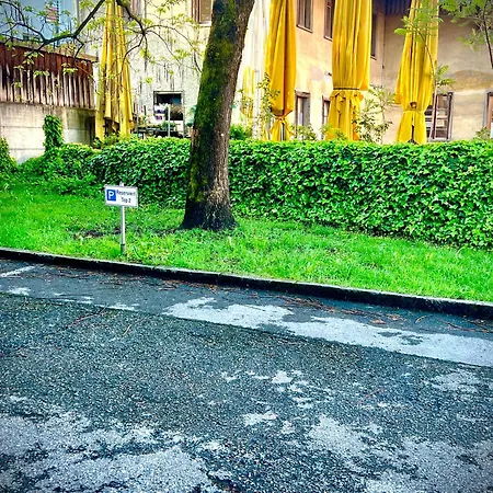 Crimson Apartment Dornbirn