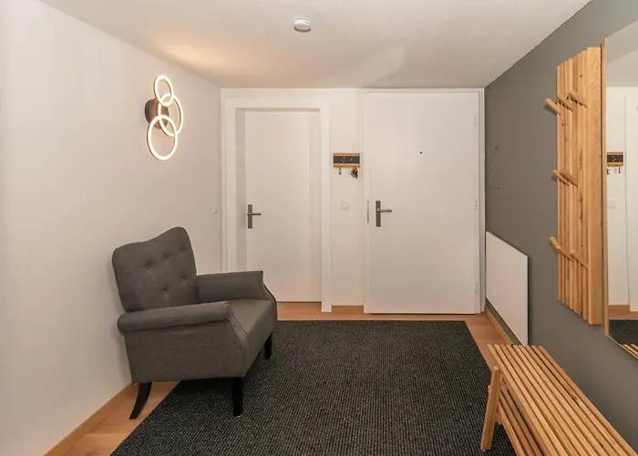 Crimson دورنبيرن